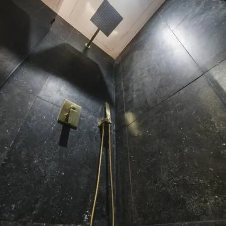 Zebbuga Deluxe Lavish 3 3* Żebbuġ