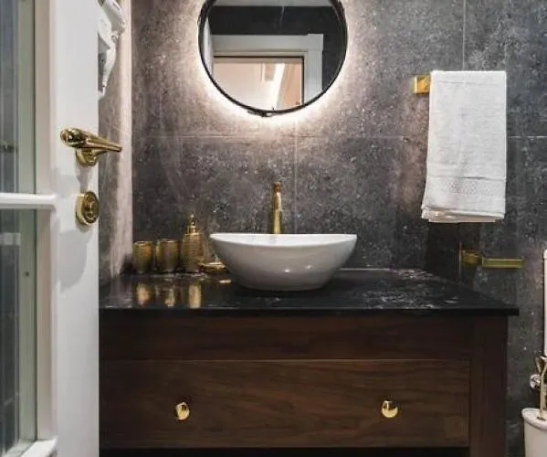 Zebbuga Deluxe Lavish 3 3*